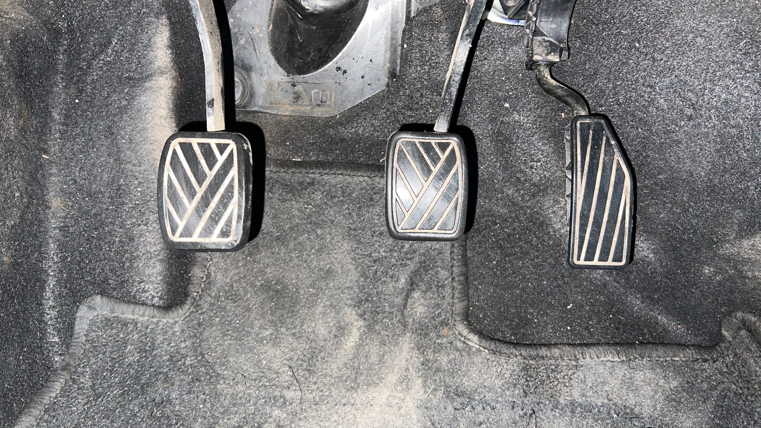 Used 2020 Maruti Suzuki Ignis Zeta 1.2 MT Petrol Manual interior PEDALS VIEW