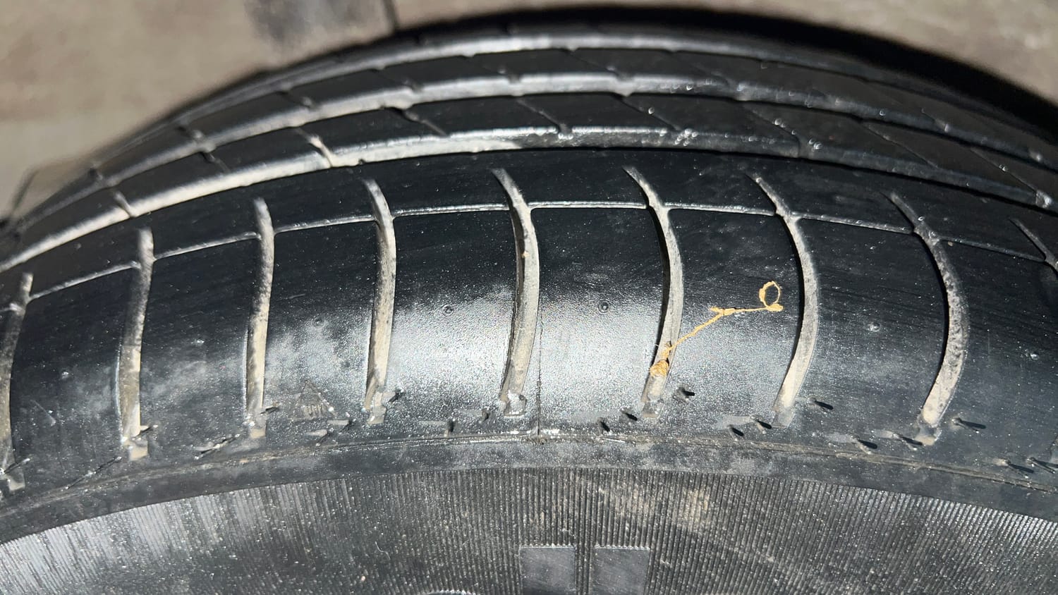 Used 2017 Honda Amaze 1.2 S i-VTEC Petrol Manual tyres RIGHT REAR TYRE TREAD VIEW