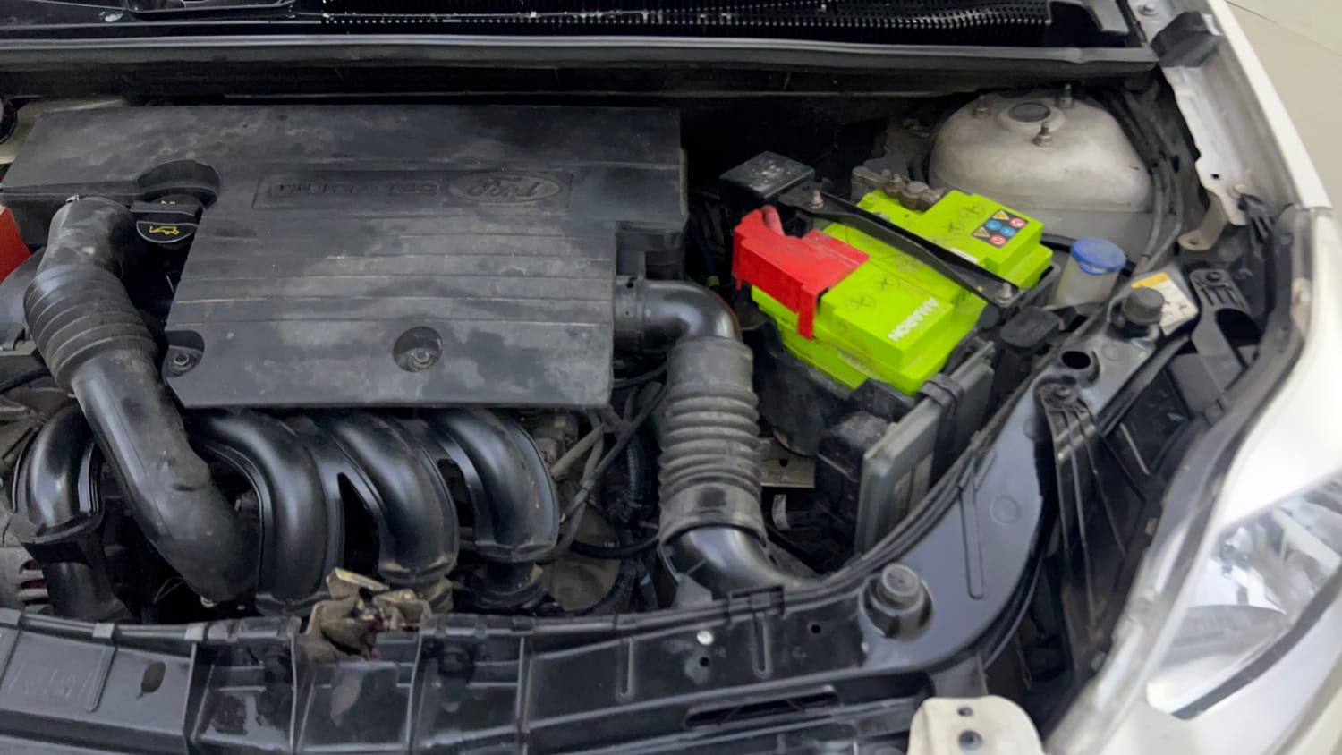 Used 2015 Ford Figo Duratec Petrol Titanium 1.2 Petrol Manual engine ENGINE LEFT SIDE VIEW