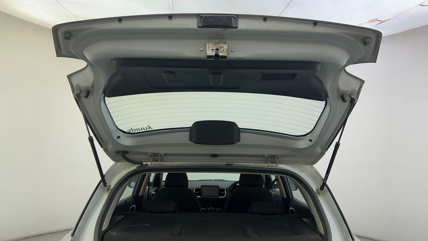 Used 2019 hyundai Venue SX 1.0 Turbo Petrol Petrol Manual interior DICKY DOOR OPEN VIEW