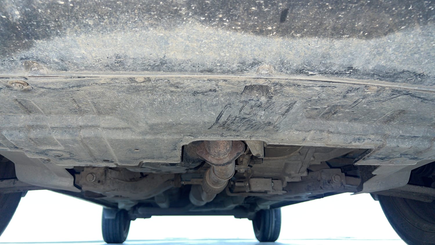 Used 2021 Tata Nexon XM Petrol Manual extra FRONT LEFT UNDERBODY VIEW