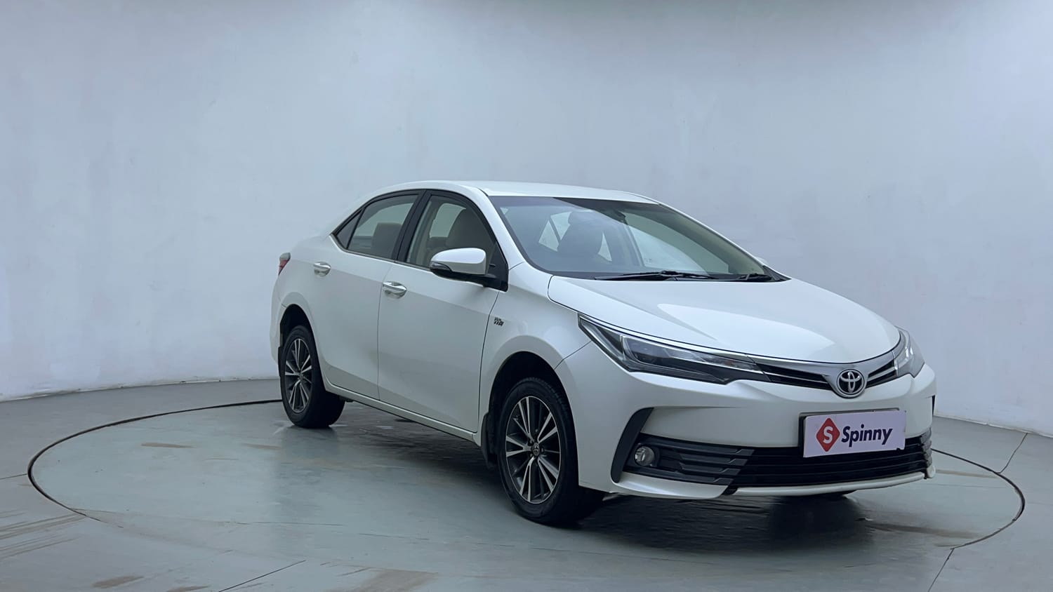 Used 2019 Toyota Corolla Altis GL Petrol Petrol Manual exterior RIGHT FRONT CORNER VIEW