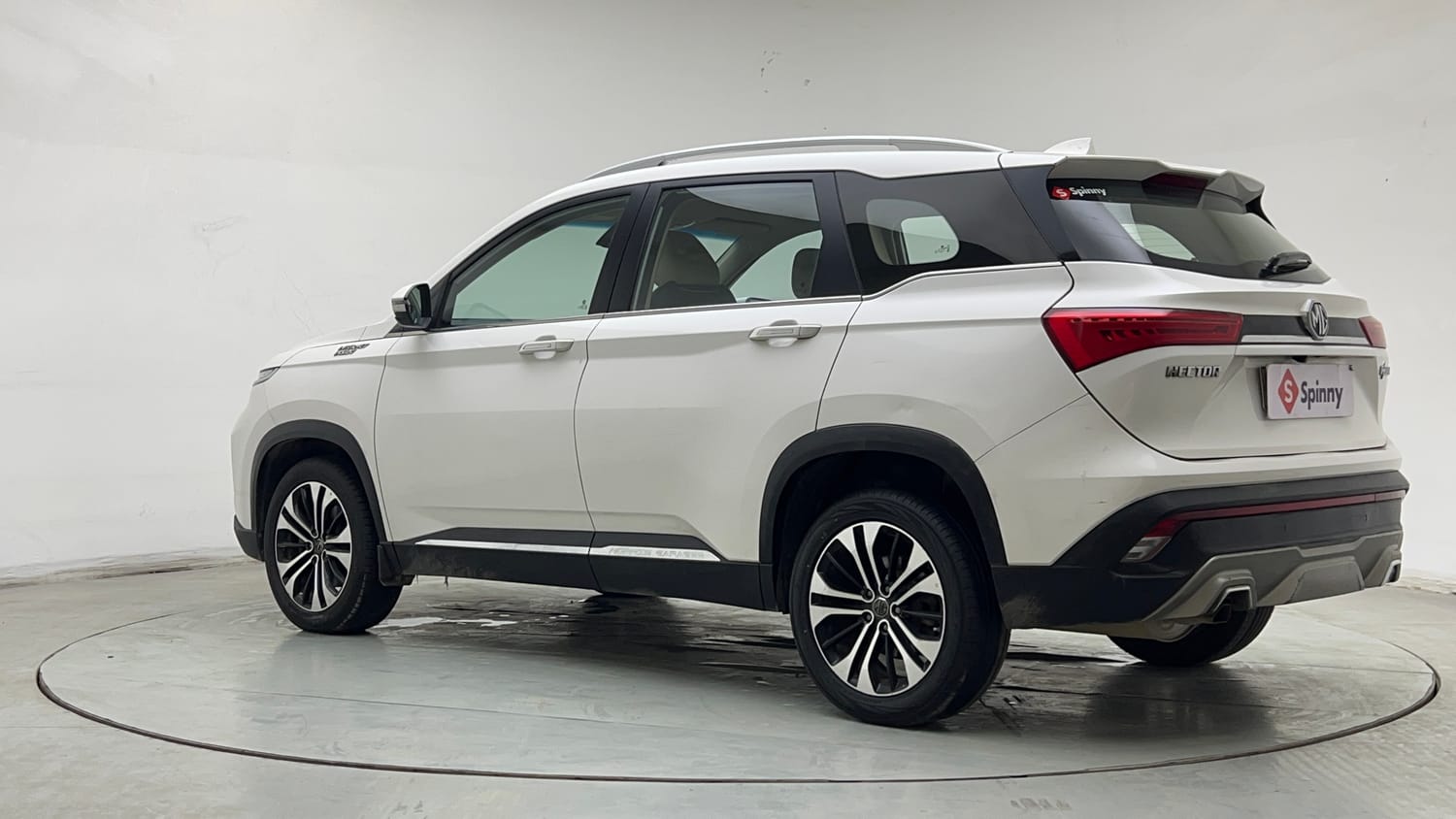 Used 2022 MG Motors Hector Sharp 1.5 Petrol Turbo Hybrid MT Hybrid Manual exterior LEFT REAR CORNER VIEW