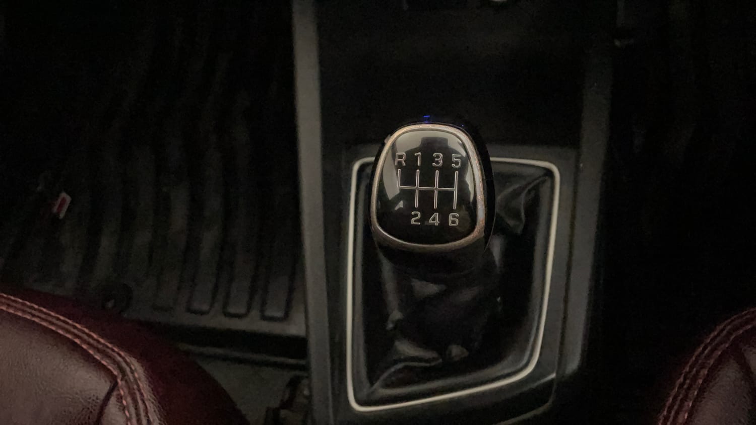 Used 2016 Hyundai Elite i20 Asta 1.4 CRDI (O) Diesel Manual interior GEAR  KNOB VIEW