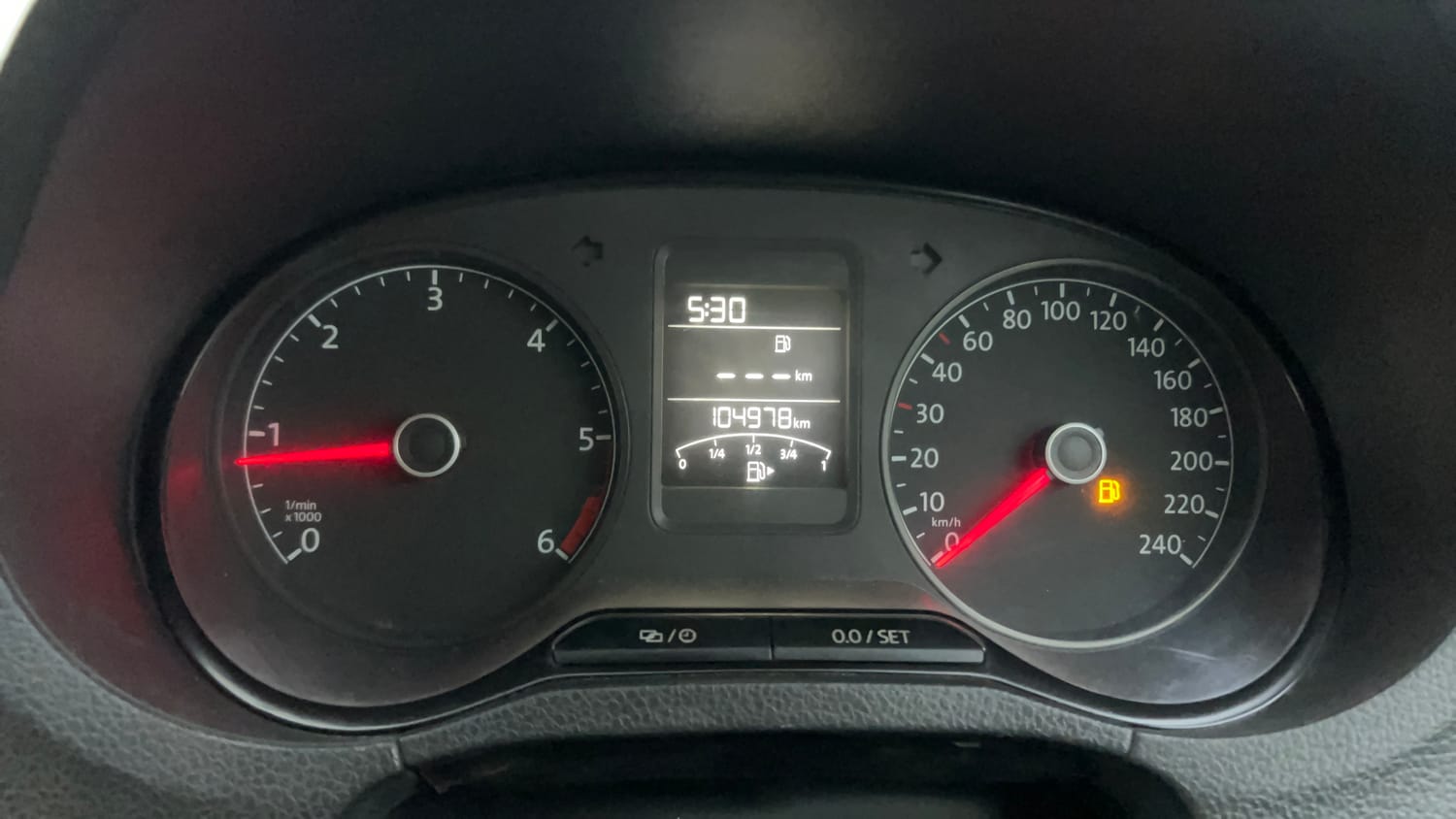 Used 2016 Volkswagen Polo Highline1.5L (D) Diesel Manual interior CLUSTERMETER VIEW