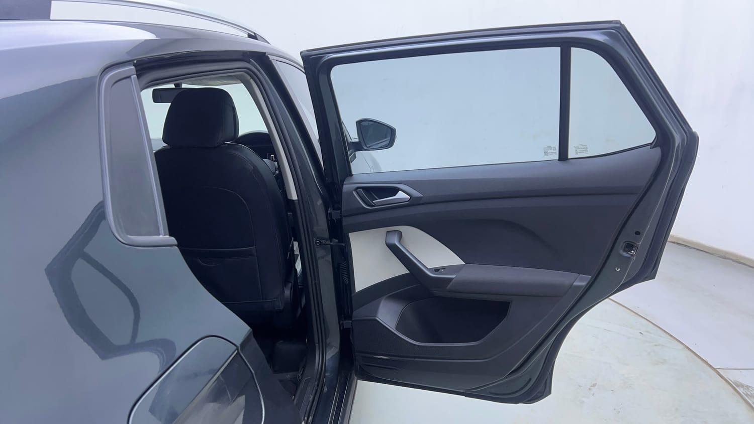 Used 2022 Volkswagen Taigun Highline 1.0 TSI MT Petrol Manual interior RIGHT REAR DOOR OPEN VIEW