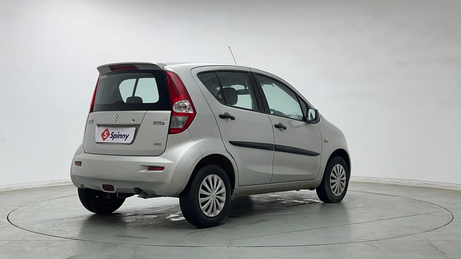 Used 2015 Maruti Suzuki Ritz Vxi BS-IV Petrol Manual exterior RIGHT REAR CORNER VIEW