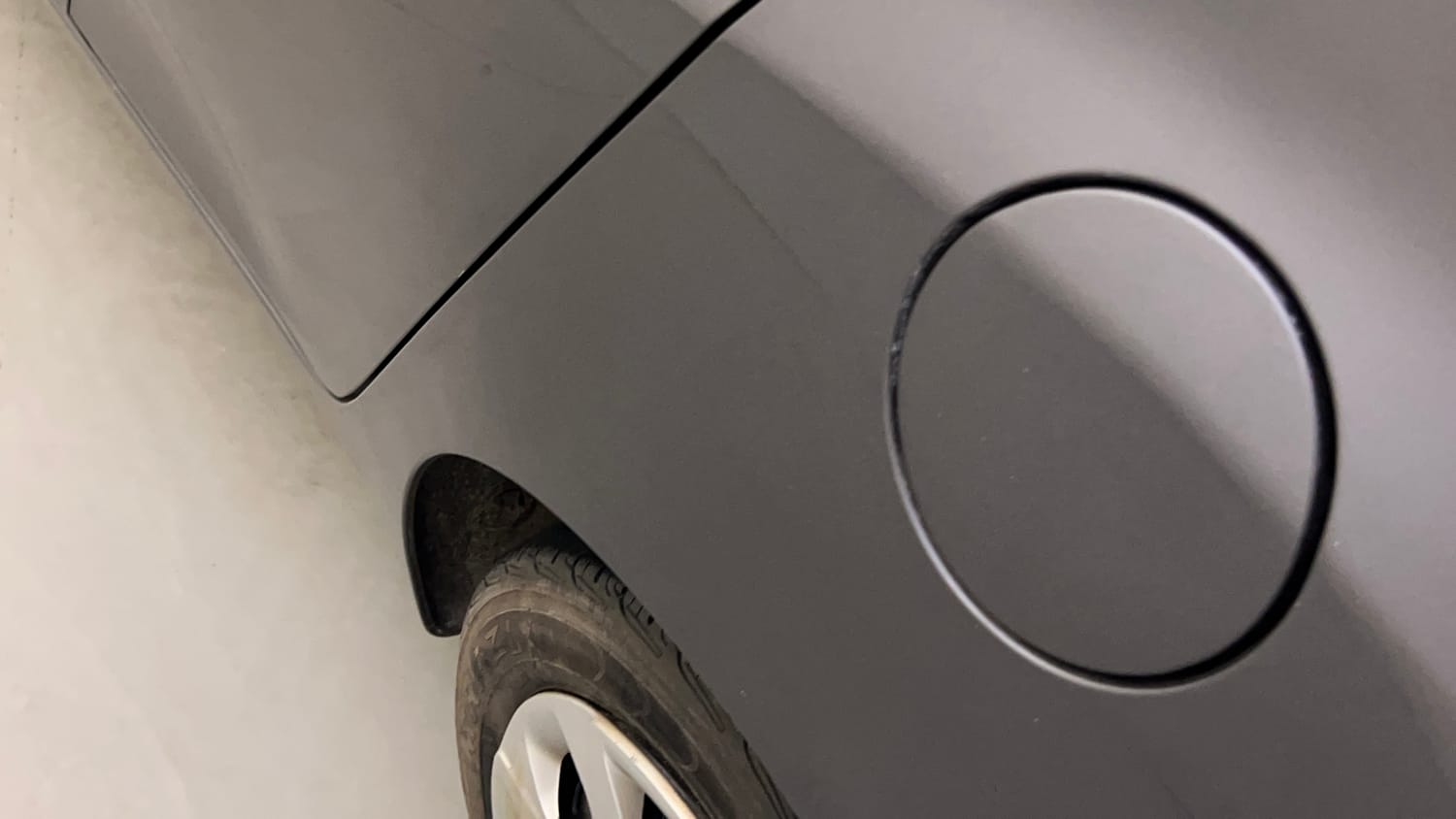 Used 2017 hyundai Eon Magna+ (O) Petrol Manual dents MINOR DENT