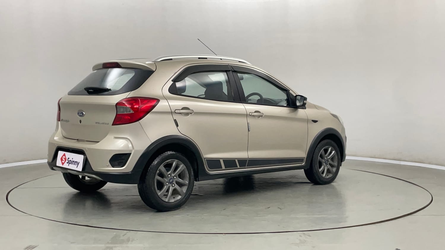 Used 2018 Ford Freestyle Titanium 1.2 Ti-VCT Petrol Manual exterior RIGHT REAR CORNER VIEW