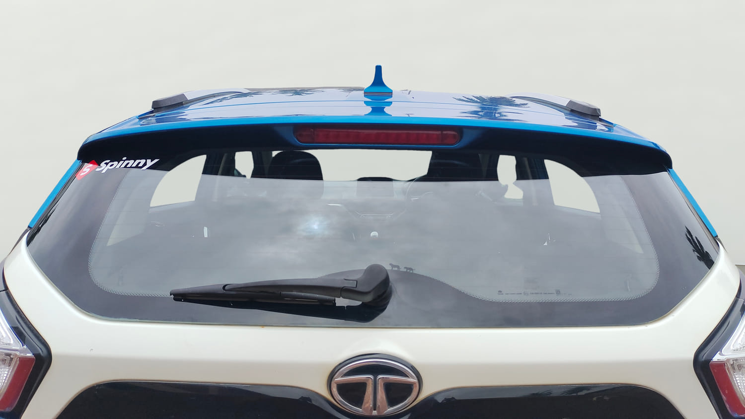 Used 2017 Tata Nexon XZ Plus Diesel Diesel Manual exterior BACK WINDSHIELD VIEW