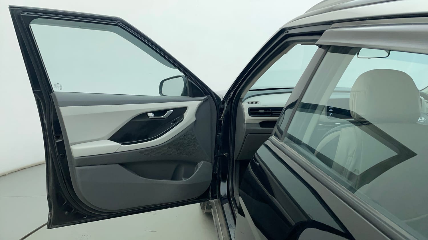 Used 2024 Hyundai Creta 1.5 MPi Petrol MT S Petrol Manual interior LEFT FRONT DOOR OPEN VIEW