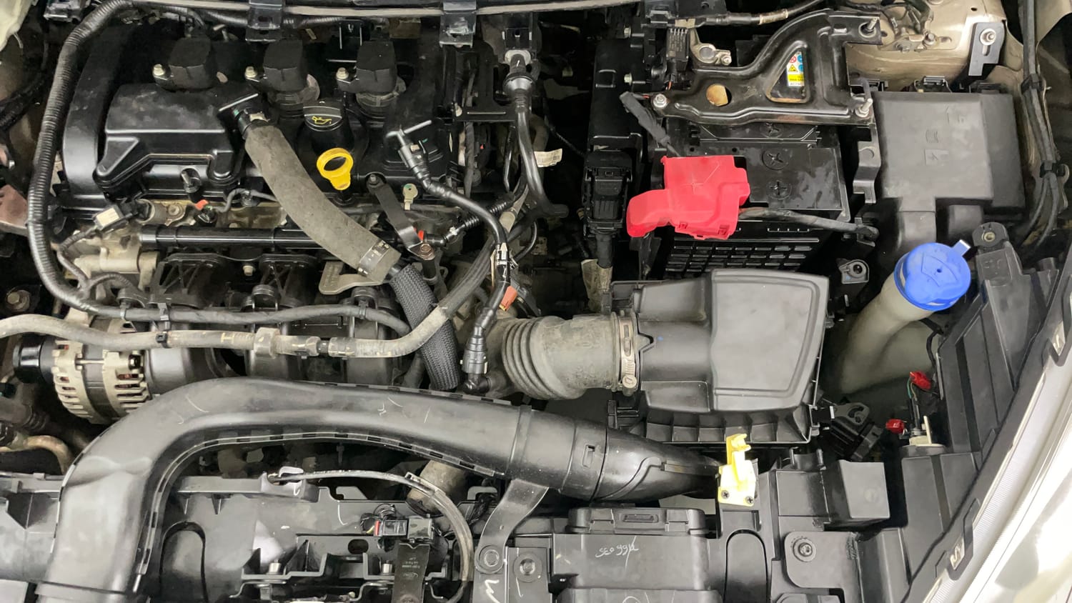 Used 2018 Ford Freestyle Titanium 1.2 Ti-VCT Petrol Manual engine ENGINE LEFT SIDE VIEW