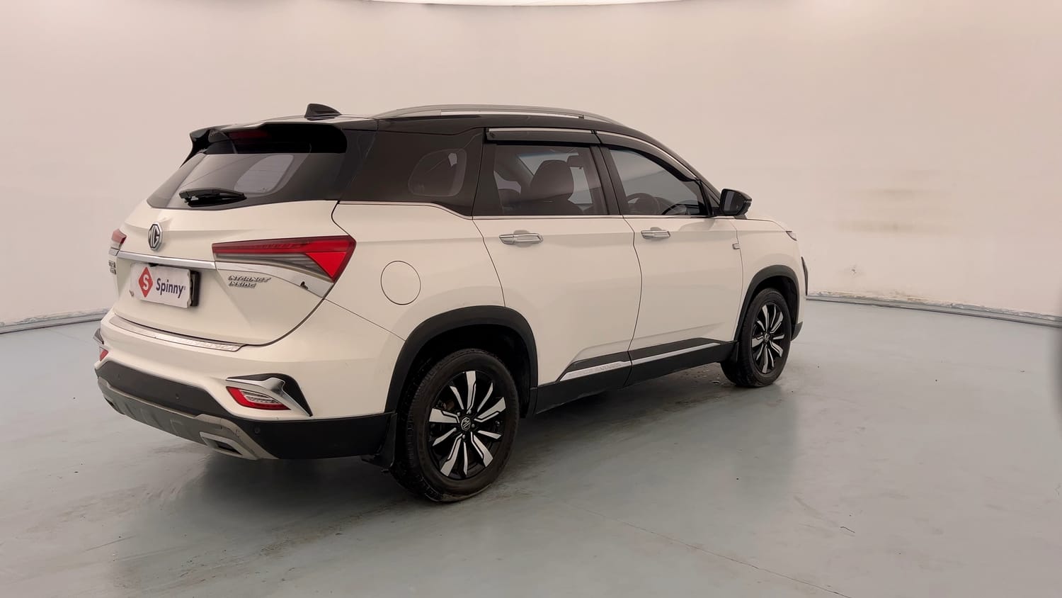 Used 2020 MG Motors Hector Plus Sharp 1.5 DCT Petrol Petrol Automatic exterior RIGHT REAR CORNER VIEW