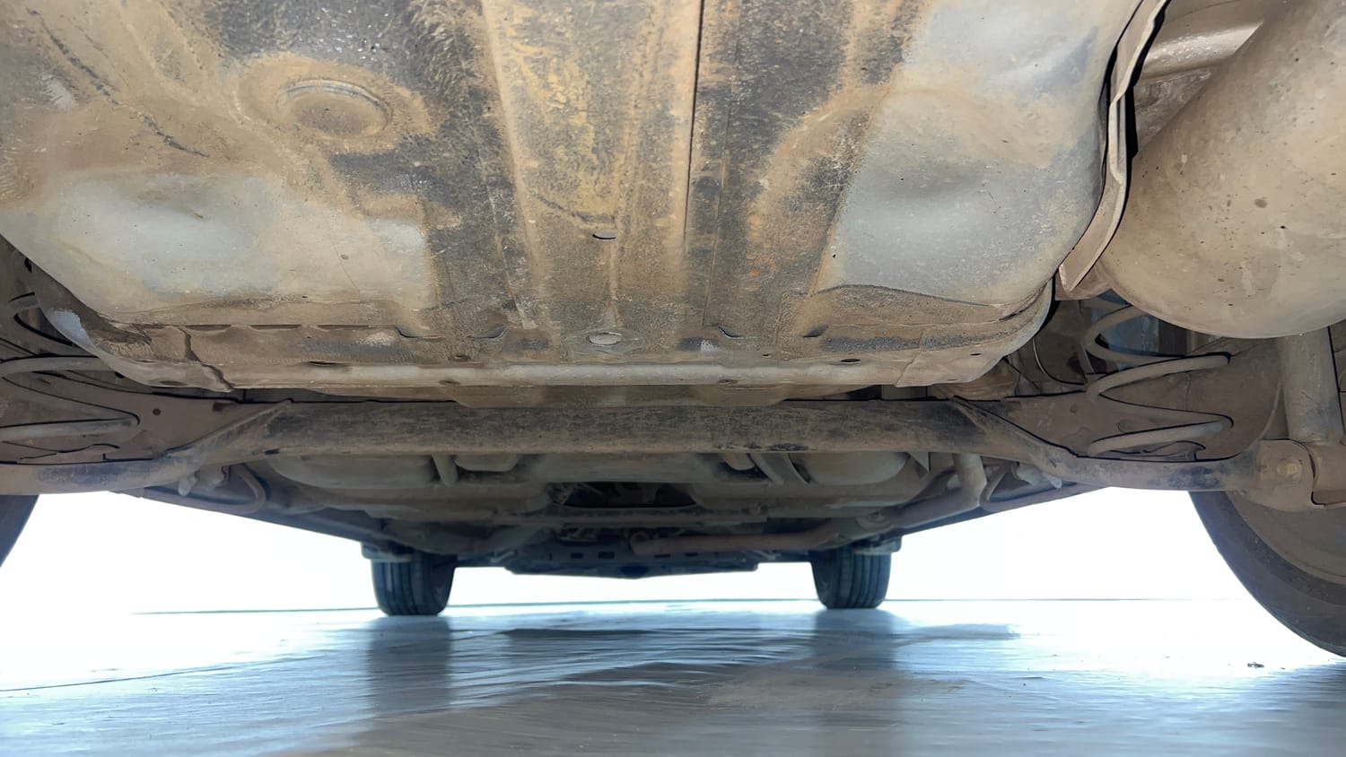 Used 2021 Honda City ZX CVT Petrol Petrol Automatic extra REAR UNDERBODY VIEW (TAKEN FROM REAR)