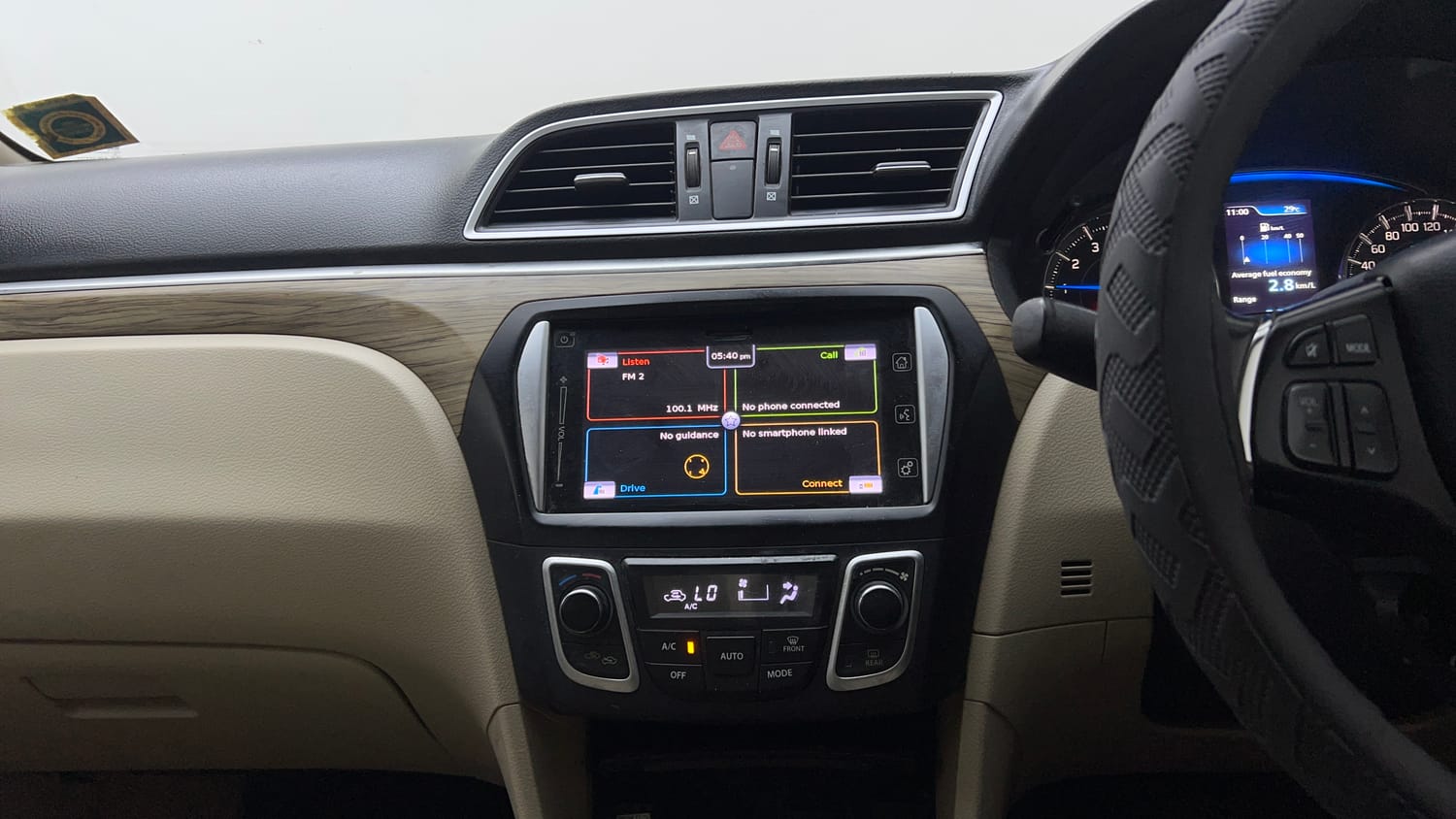Used 2020 Maruti Suzuki Ciaz Alpha 1.5 AT Petrol Automatic interior MUSIC SYSTEM & AC CONTROL VIEW