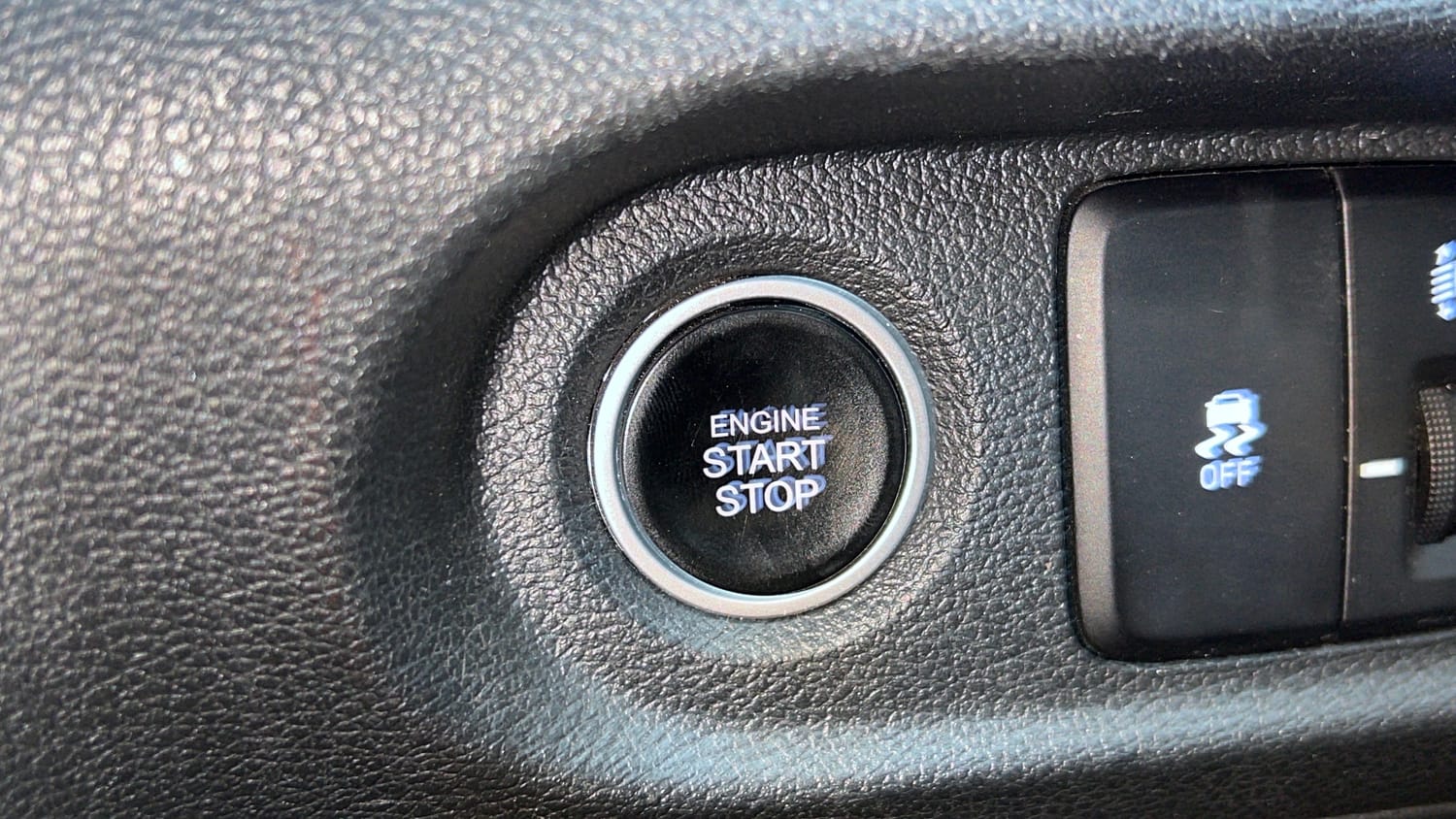 Used 2020 Hyundai Creta SX (O) 1.4 Turbo 7 DCT Petrol Automatic top_features Keyless start