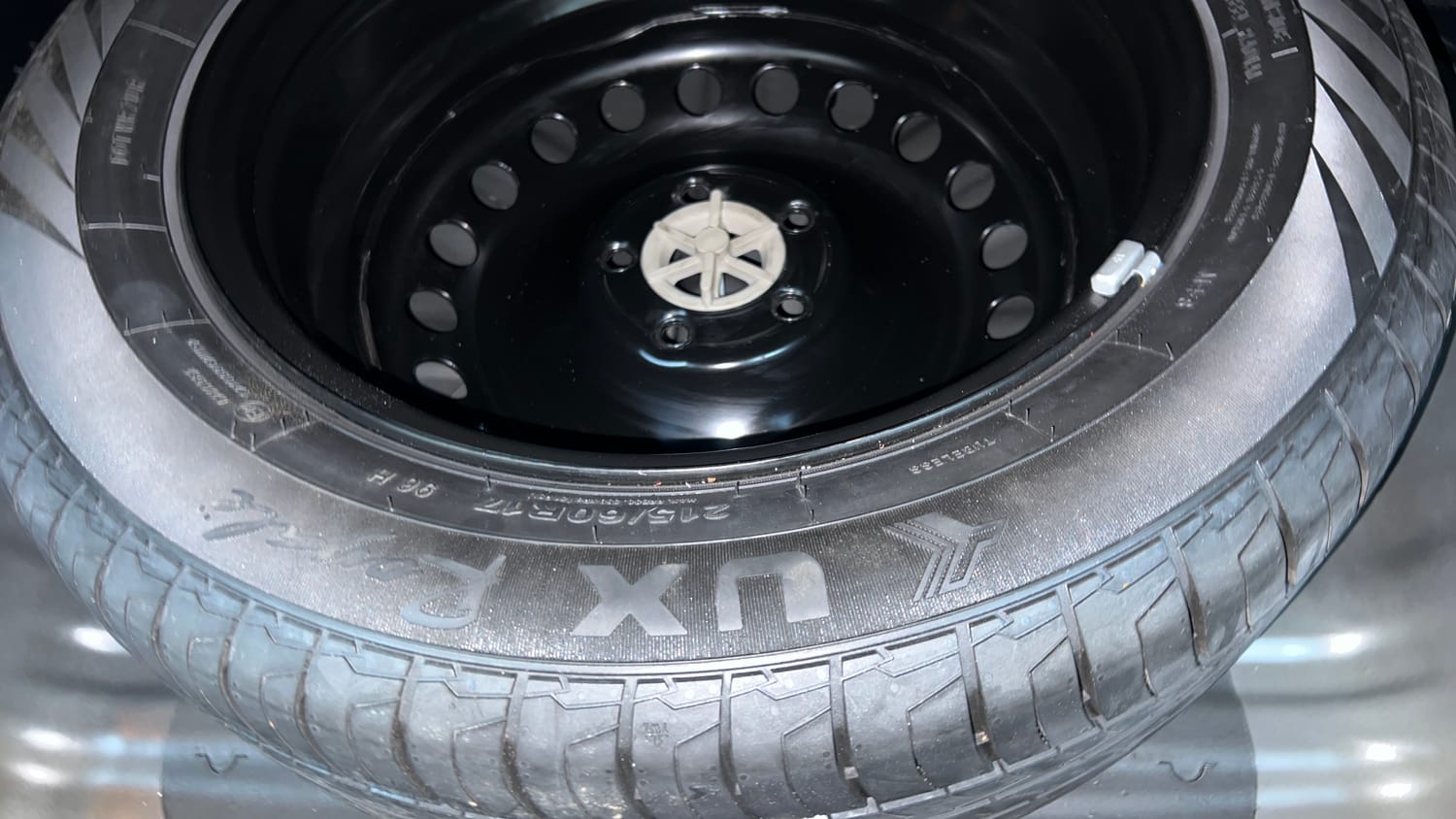 Used 2020 Hyundai Creta SX (O) 1.4 Turbo 7 DCT Petrol Automatic tyres SPARE TYRE VIEW