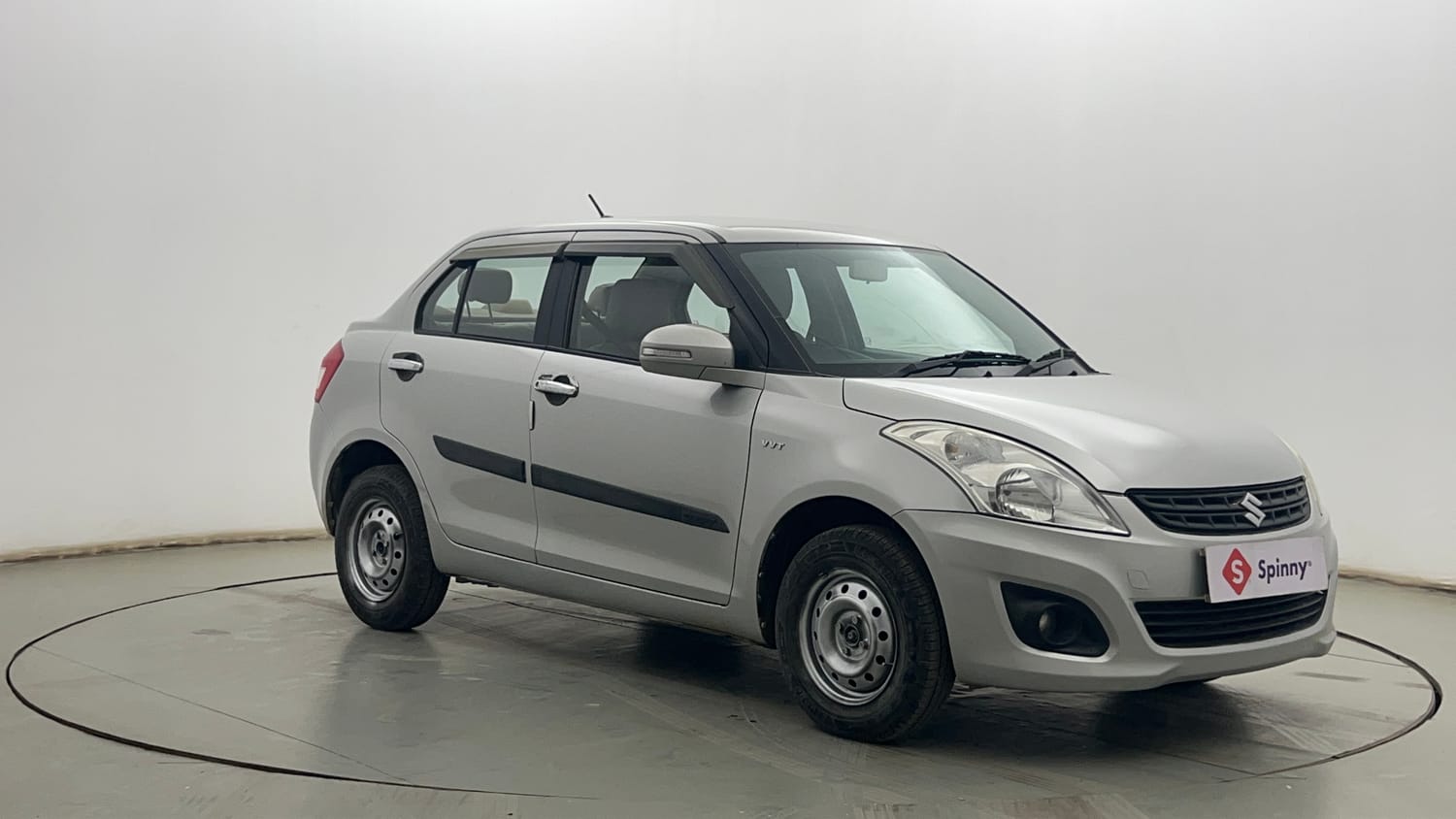 Used 2014 Maruti Suzuki Swift Dzire VXI Petrol Manual exterior RIGHT FRONT CORNER VIEW