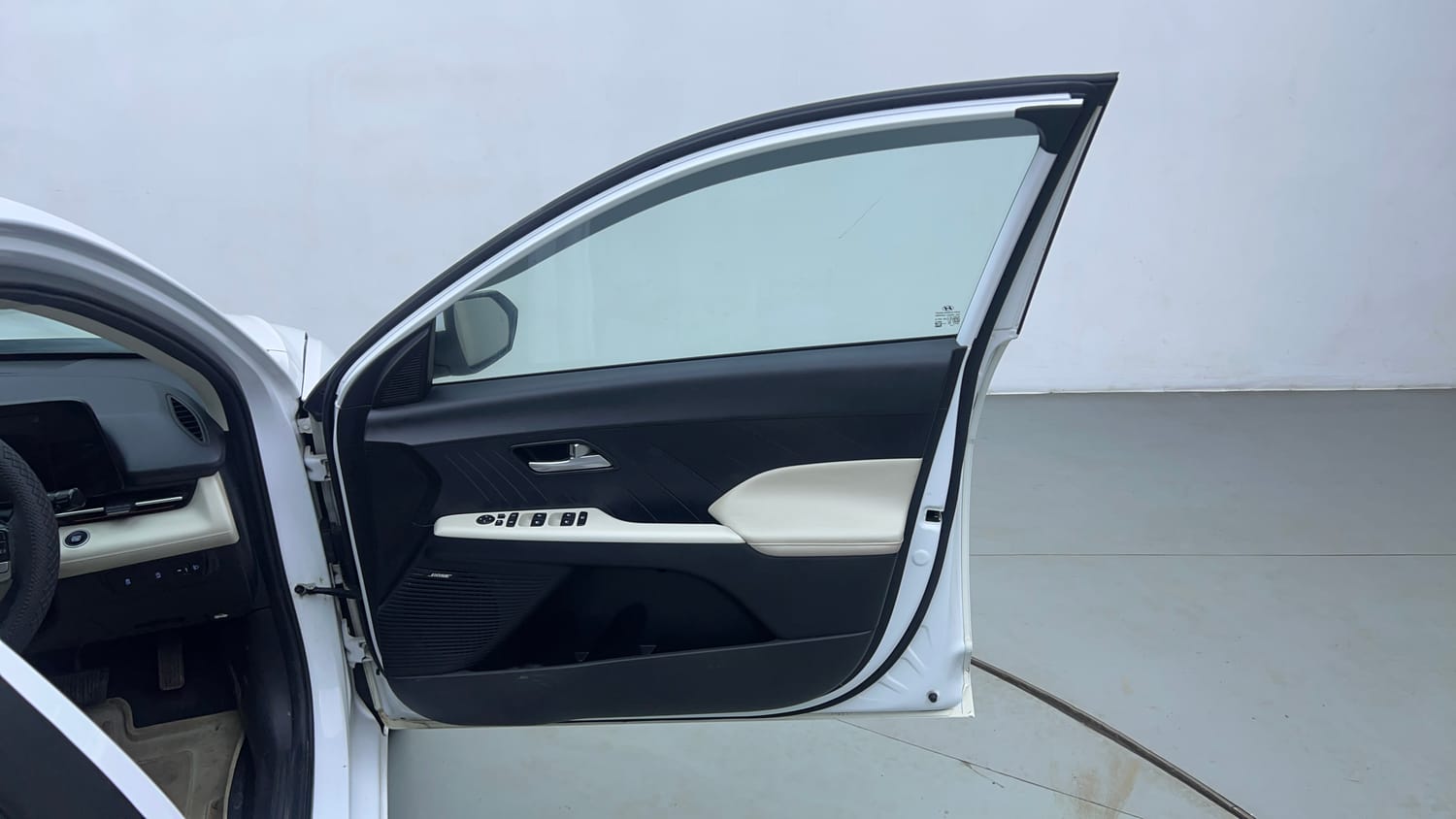 Used 2023 Hyundai Verna SX (O) 1.5 Petrol IVT Petrol Automatic interior RIGHT FRONT DOOR OPEN VIEW