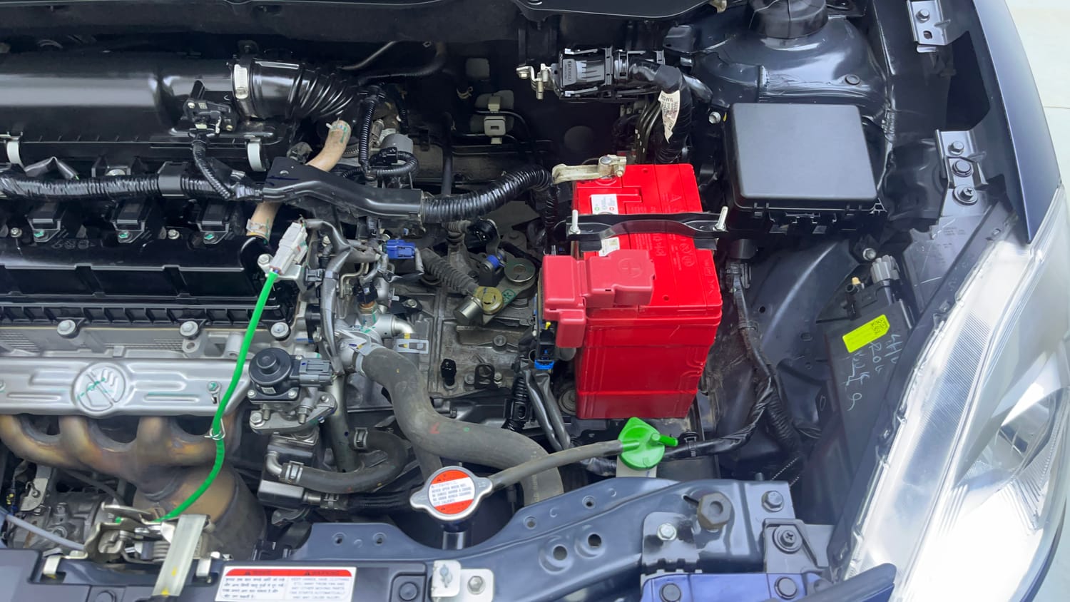 Used 2022 Maruti Suzuki Swift ZXi Petrol Manual engine ENGINE LEFT SIDE VIEW