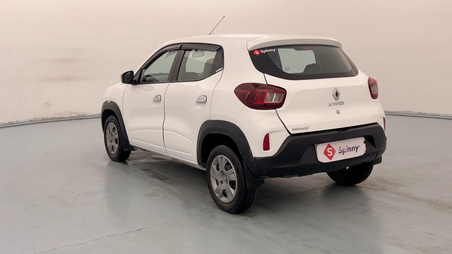 Used 2021 Renault Kwid RXT 1.0 Opt Petrol Manual exterior LEFT REAR CORNER VIEW