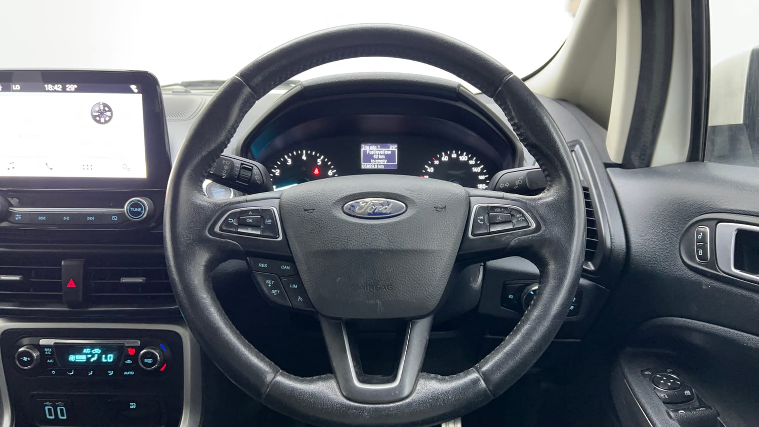 Used 2018 Ford EcoSport Titanium + 1.5L Ti-VCT Petrol Manual interior STEERING VIEW