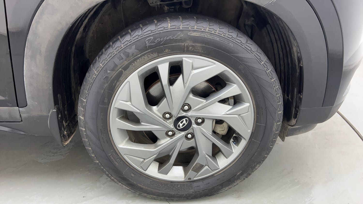 Used 2020 Hyundai Creta SX (O) 1.4 Turbo 7 DCT Petrol Automatic tyres RIGHT FRONT TYRE RIM VIEW