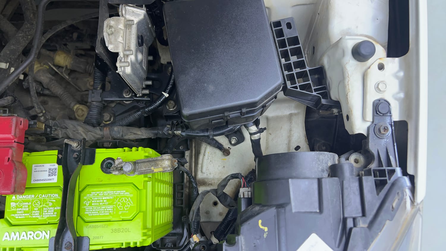 Used 2021 maruti-suzuki Vitara Brezza LXi Petrol Manual engine ENGINE LEFT SIDE VIEW