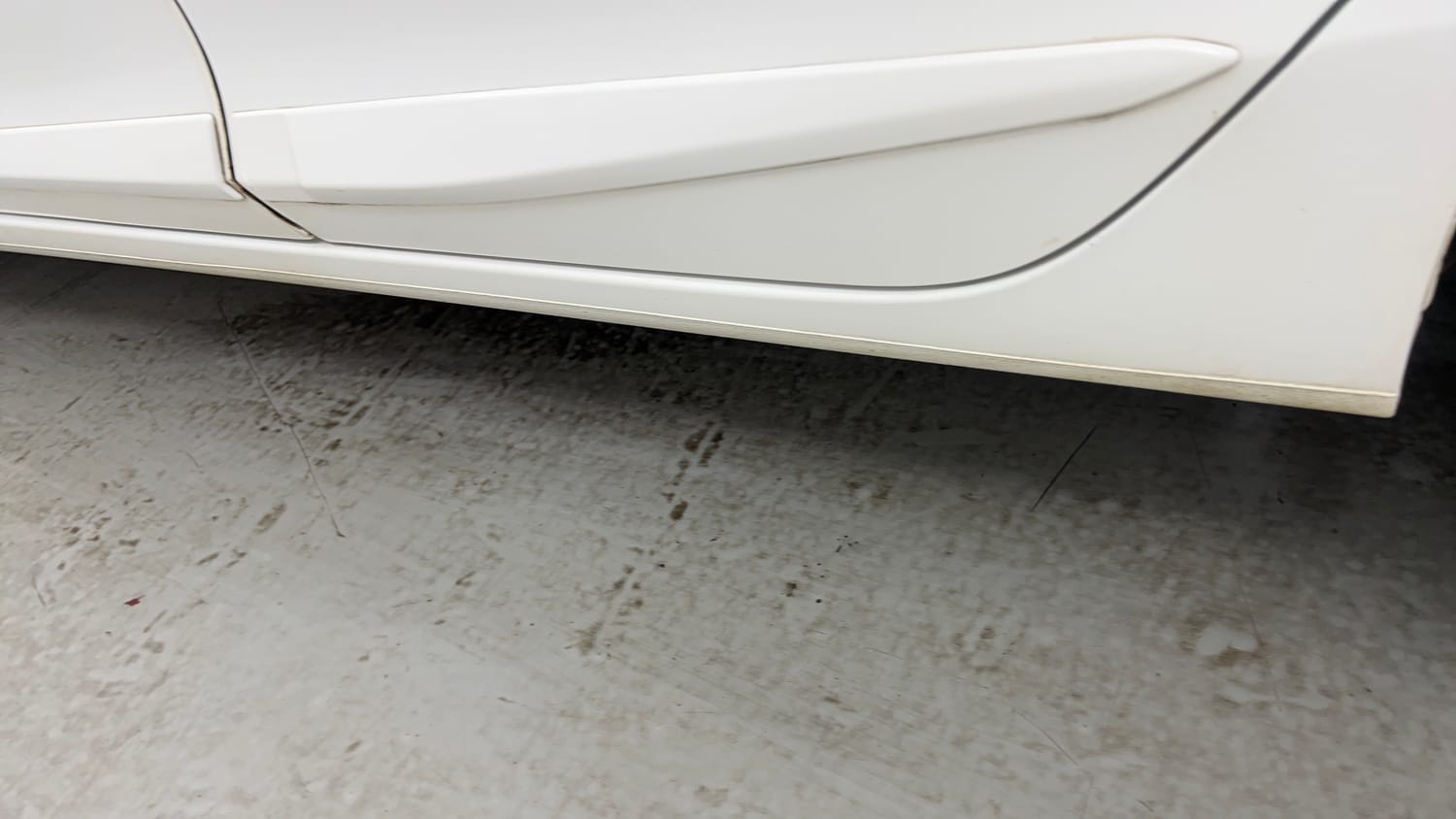 Used 2022 Honda City V Petrol Petrol Manual dents MINOR SCRATCH