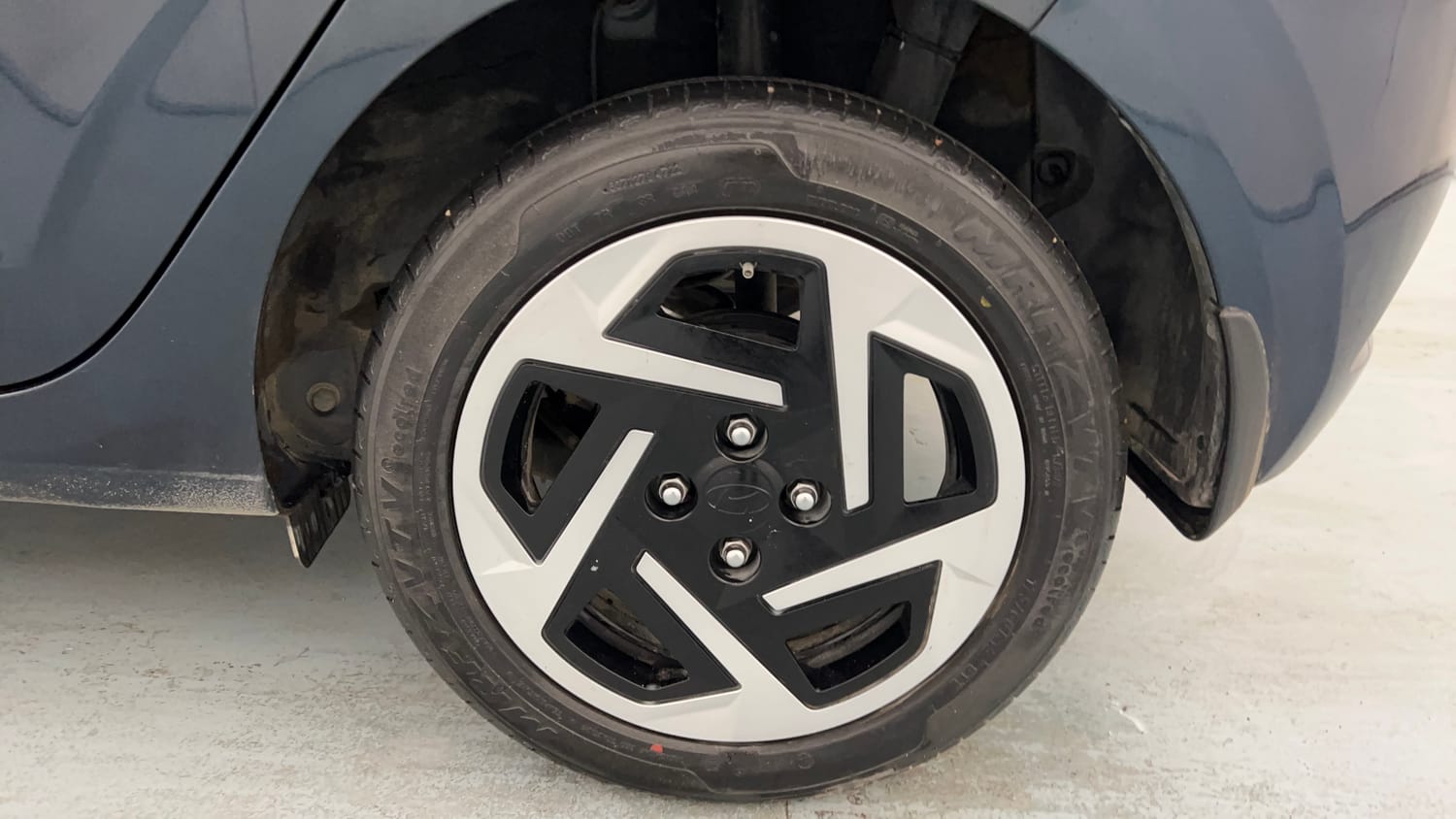 Used 2023 Hyundai Grand i10 Nios Sportz 1.2 Kappa VTVT Petrol Manual tyres LEFT REAR TYRE RIM VIEW