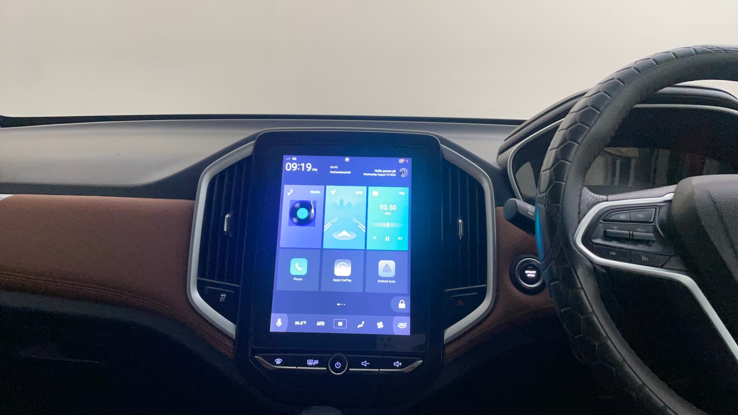 Used 2023 MG Motors Hector Plus Sharp 1.5 Petrol Turbo CVT 6-STR Petrol Automatic interior MUSIC SYSTEM & AC CONTROL VIEW