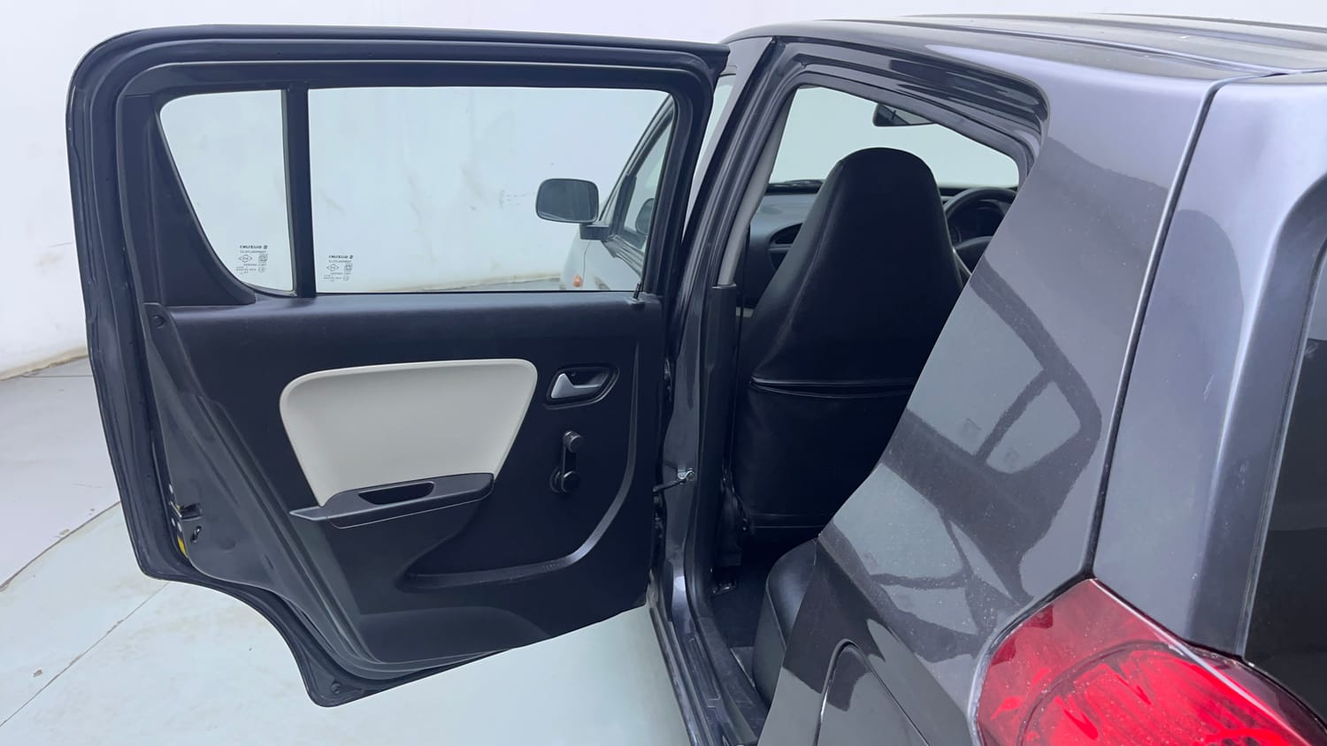 Used 2020 Maruti Suzuki Alto 800 LXi Petrol Manual interior LEFT REAR DOOR OPEN VIEW