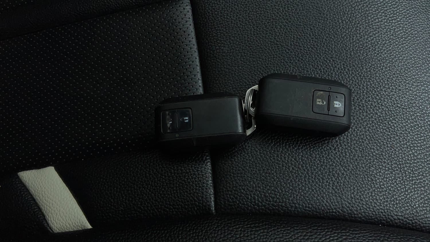 Used 2020 Maruti Suzuki Ignis Zeta 1.2 MT Petrol Manual extra CAR KEY VIEW
