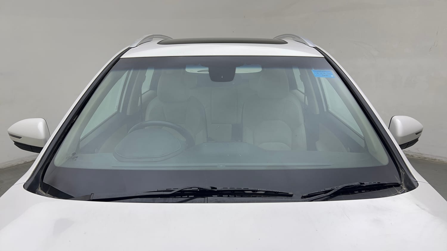 Used 2022 MG Motors Hector Sharp 1.5 Petrol Turbo Hybrid MT Hybrid Manual exterior FRONT WINDSHIELD VIEW