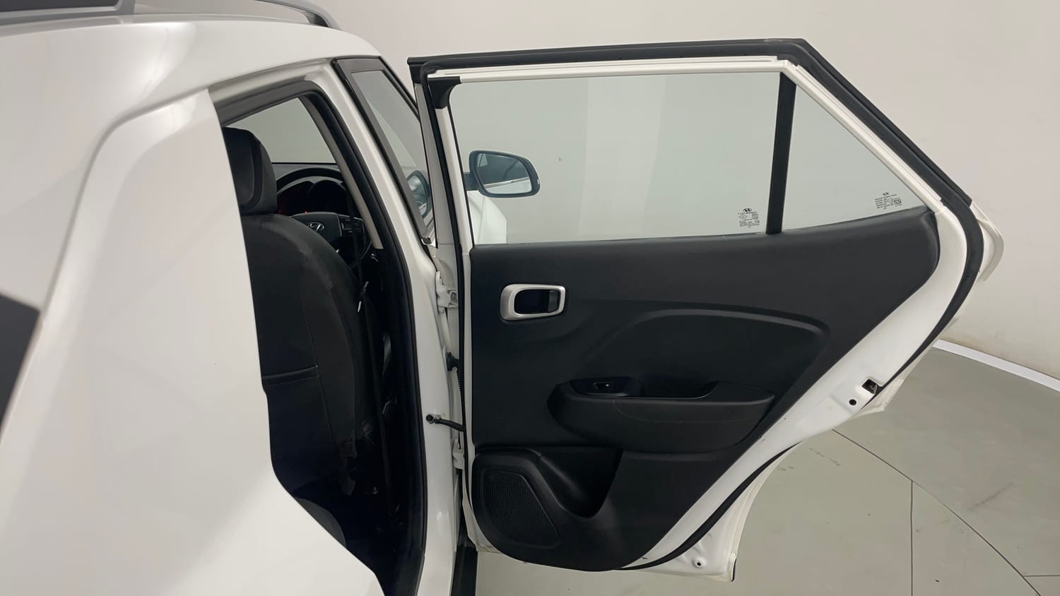 Used 2022 Hyundai Venue SX 1.0 Turbo Petrol Manual interior RIGHT REAR DOOR OPEN VIEW
