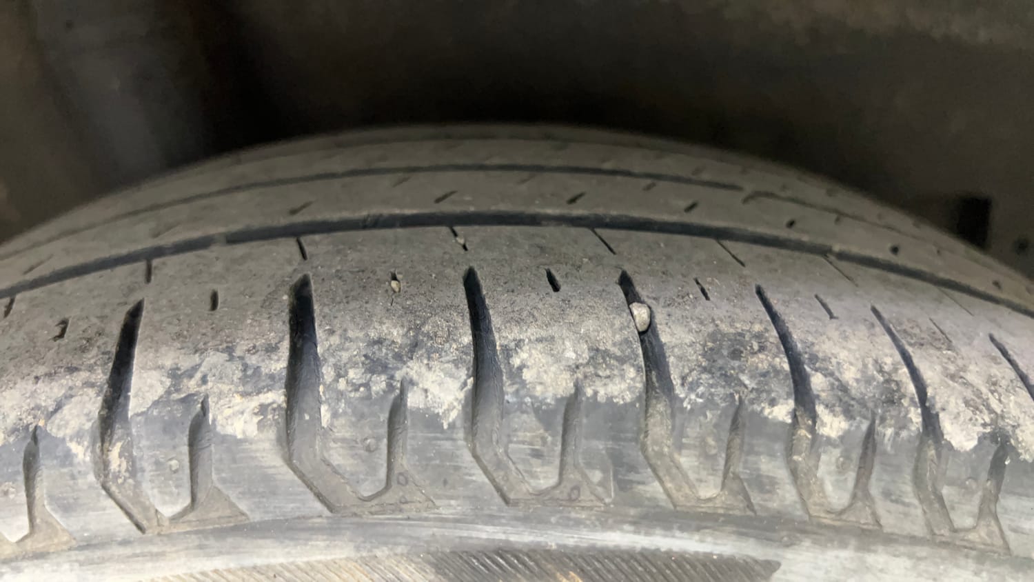 Used 2022 Honda City V Petrol Petrol Manual tyres RIGHT REAR TYRE TREAD VIEW