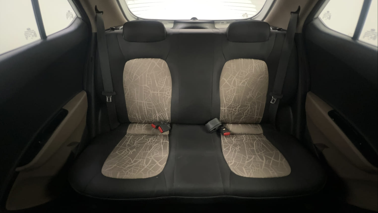 Used 2016 Hyundai Grand i10 Sportz 1.2 Kappa VTVT Petrol Manual interior REAR SEAT CONDITION VIEW