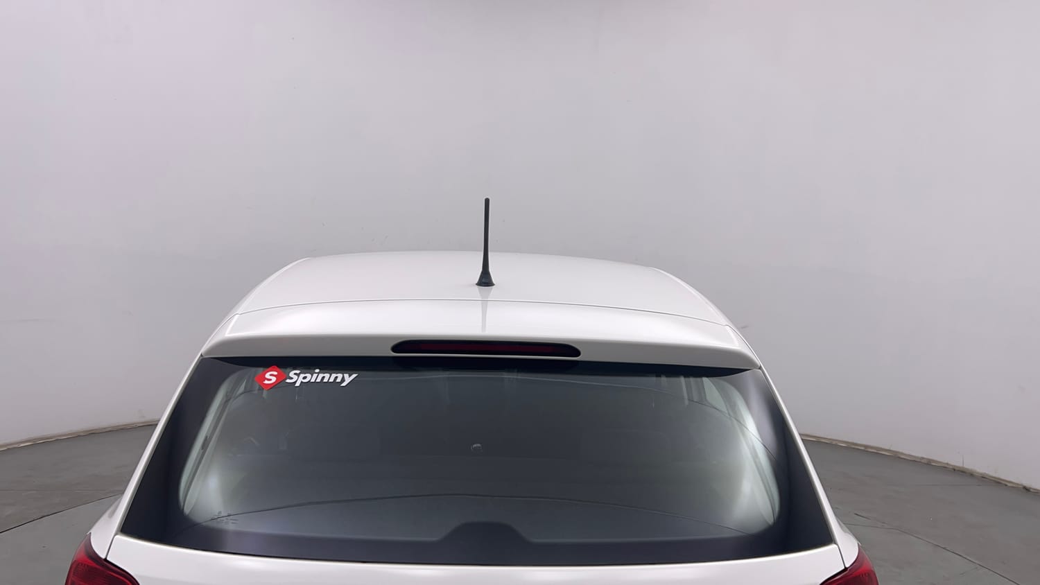 Used 2022 Volkswagen Polo Trendline 1.0L MPI Petrol Manual exterior BACK WINDSHIELD VIEW