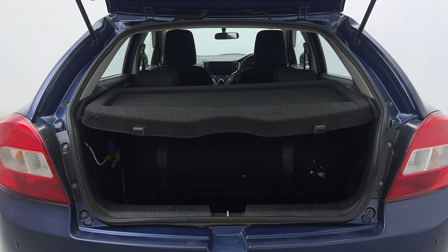 Used 2021 Maruti Suzuki Baleno Delta Petrol+CNG (Outside Fitted) Cng Manual interior DICKY INSIDE VIEW