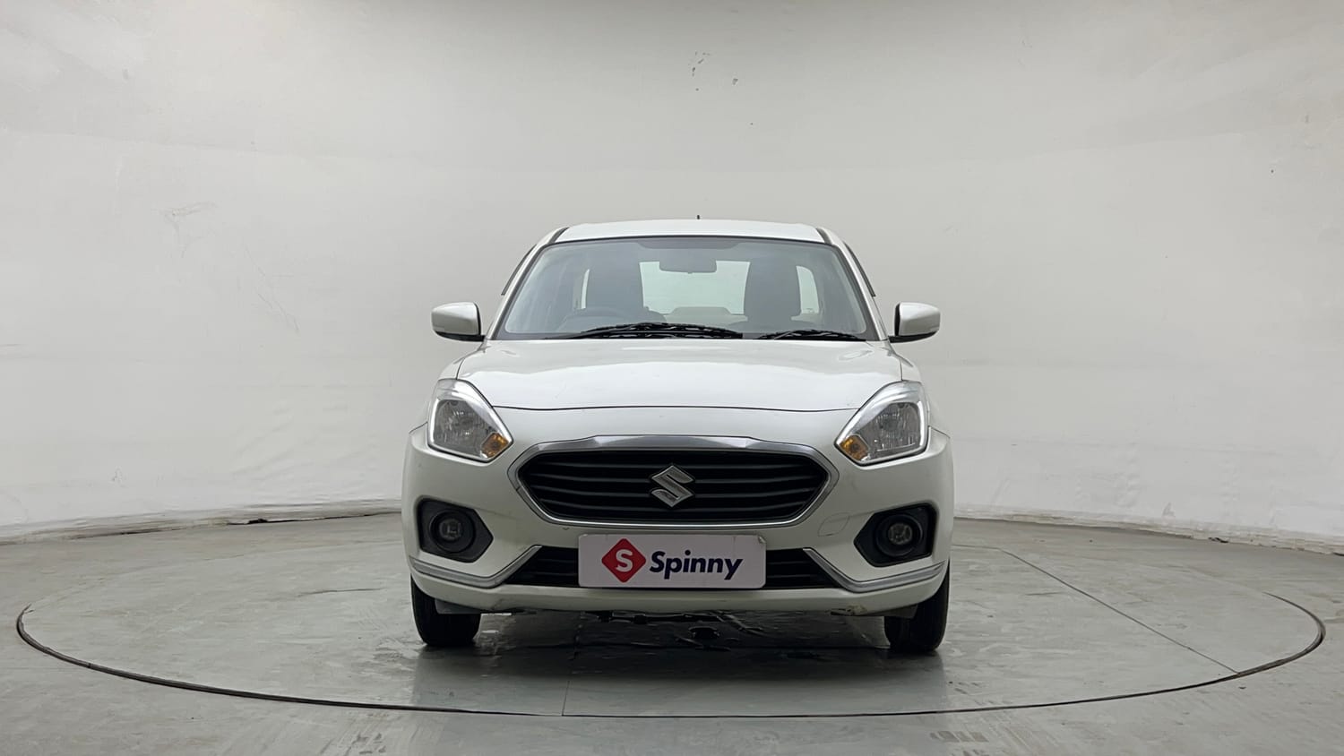 Used 2017 Maruti Suzuki Dzire VXi Petrol Manual exterior FRONT VIEW