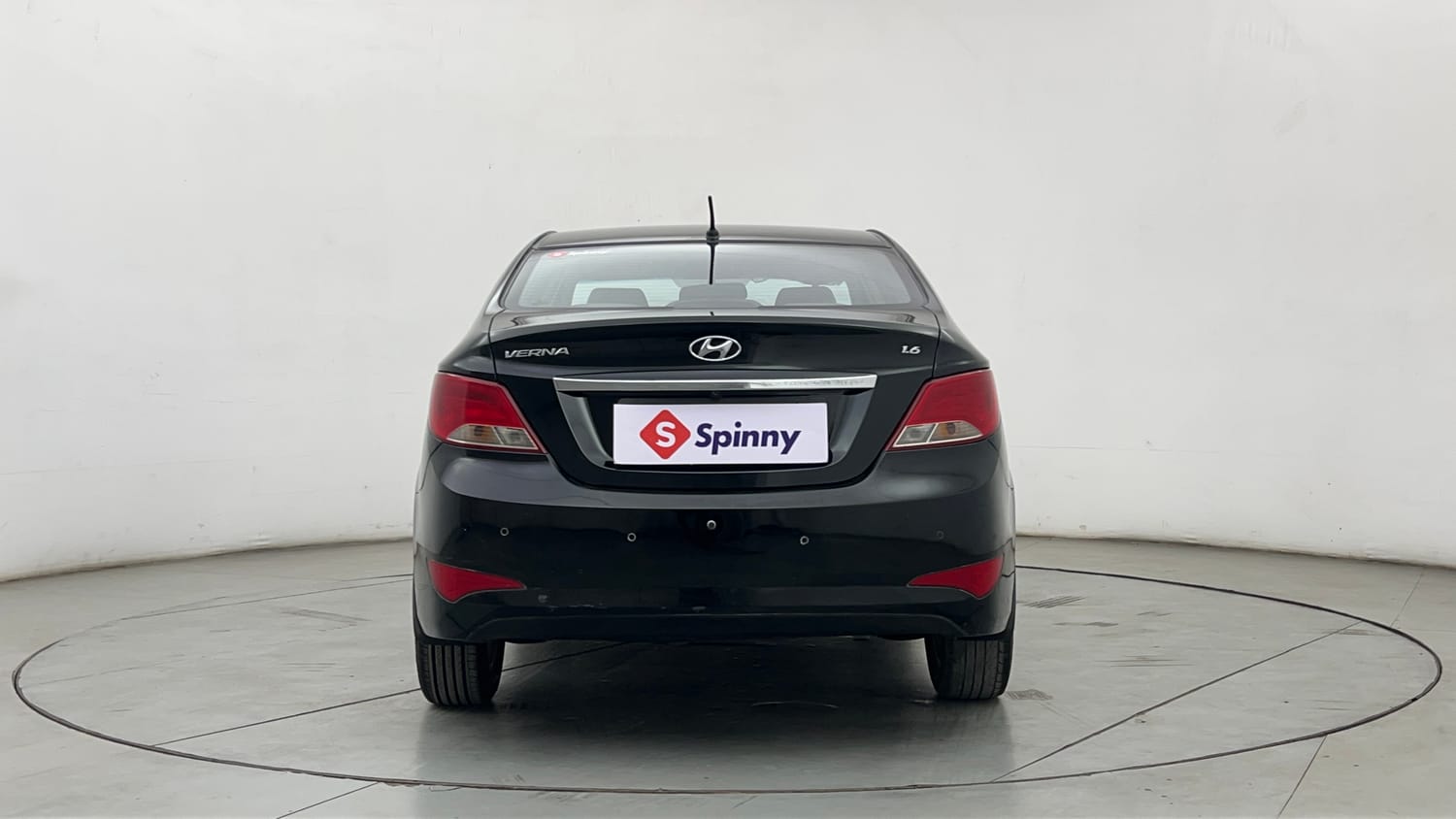 Used 2016 Hyundai Verna 1.6 VTVT S AT Petrol Automatic exterior BACK VIEW