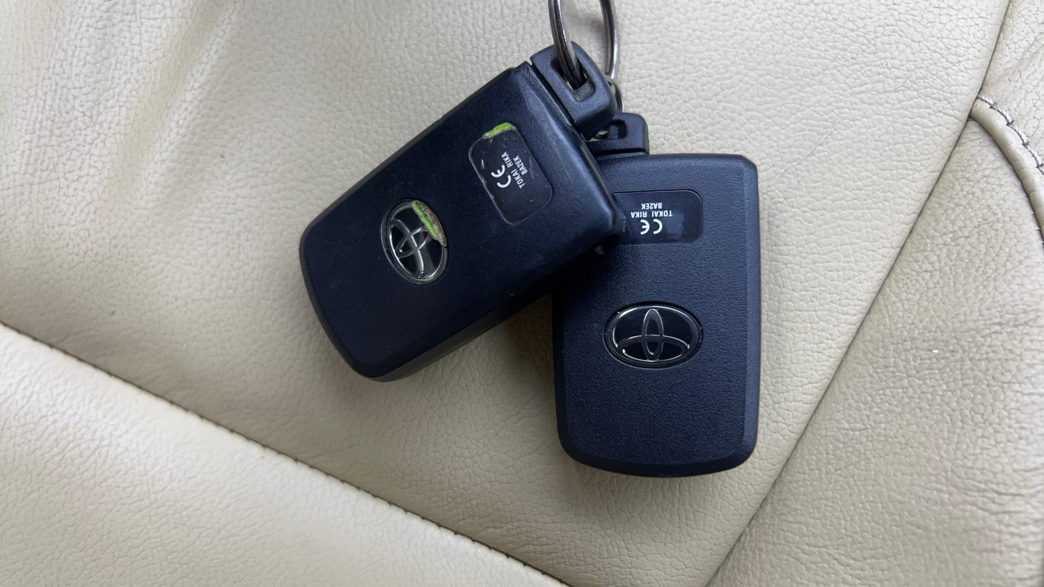 Used 2019 Toyota Corolla Altis GL Petrol Petrol Manual extra CAR KEY VIEW