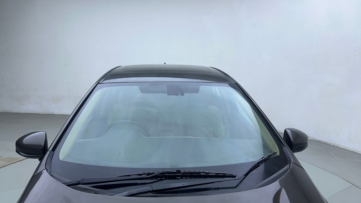 Used 2017 Honda City ZX CVT Petrol Petrol Automatic exterior FRONT WINDSHIELD VIEW