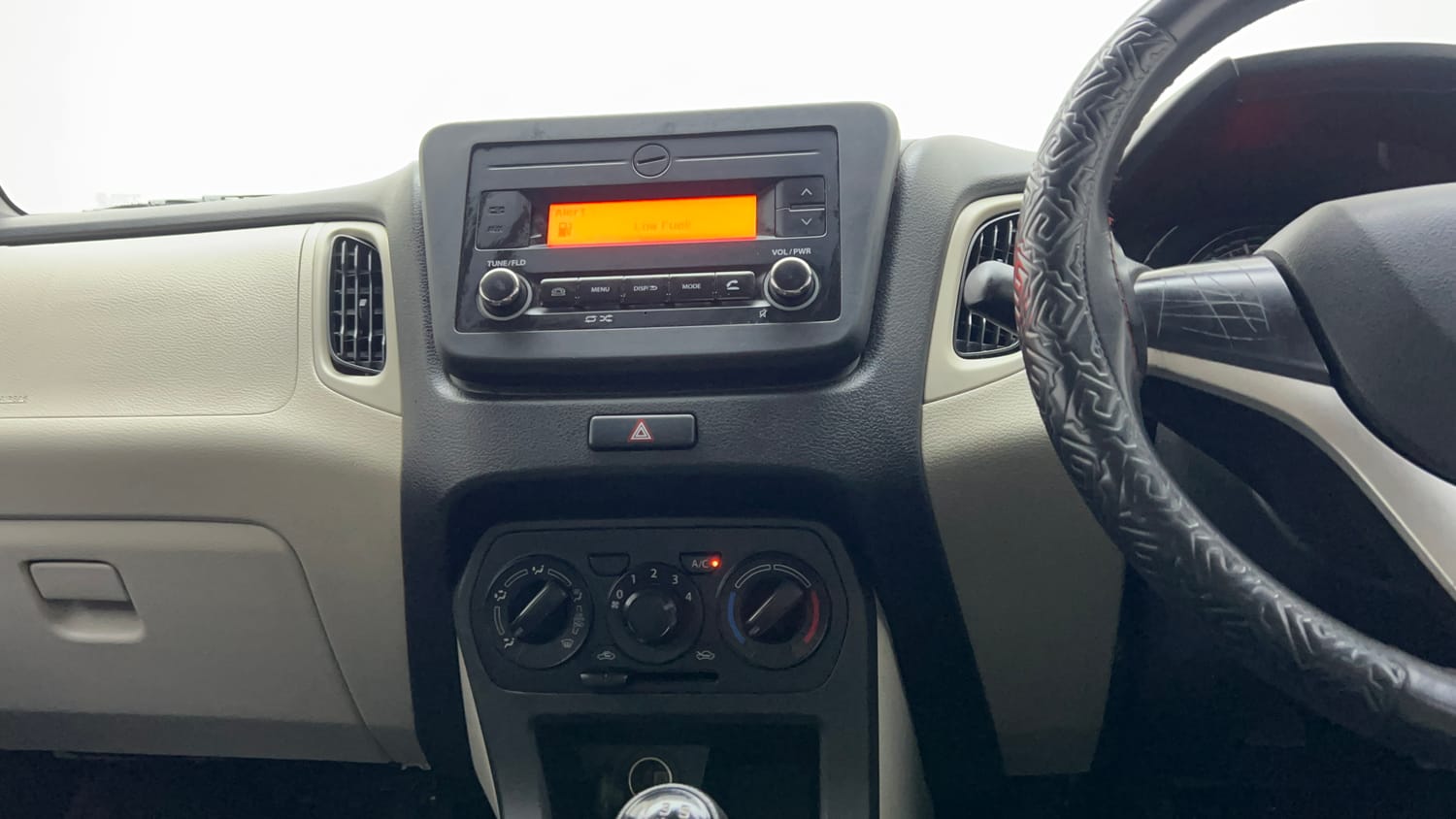 Used 2022 Maruti Suzuki Wagon R 1.0 VXi (O) 1.0 Petrol Manual interior MUSIC SYSTEM & AC CONTROL VIEW