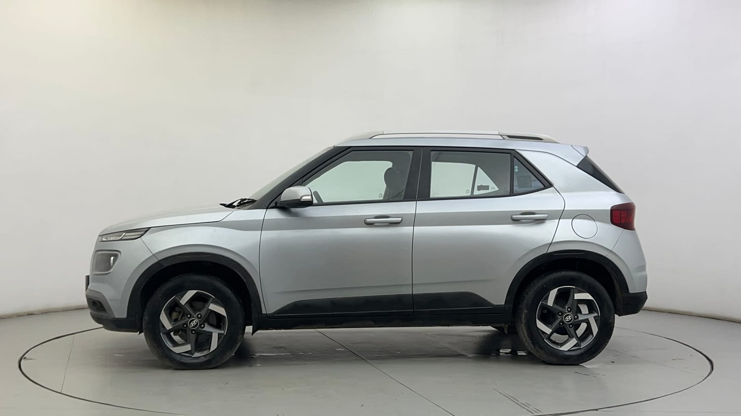 Used 2019 hyundai Venue SX 1.0 Turbo Petrol Petrol Manual exterior LEFT SIDE VIEW