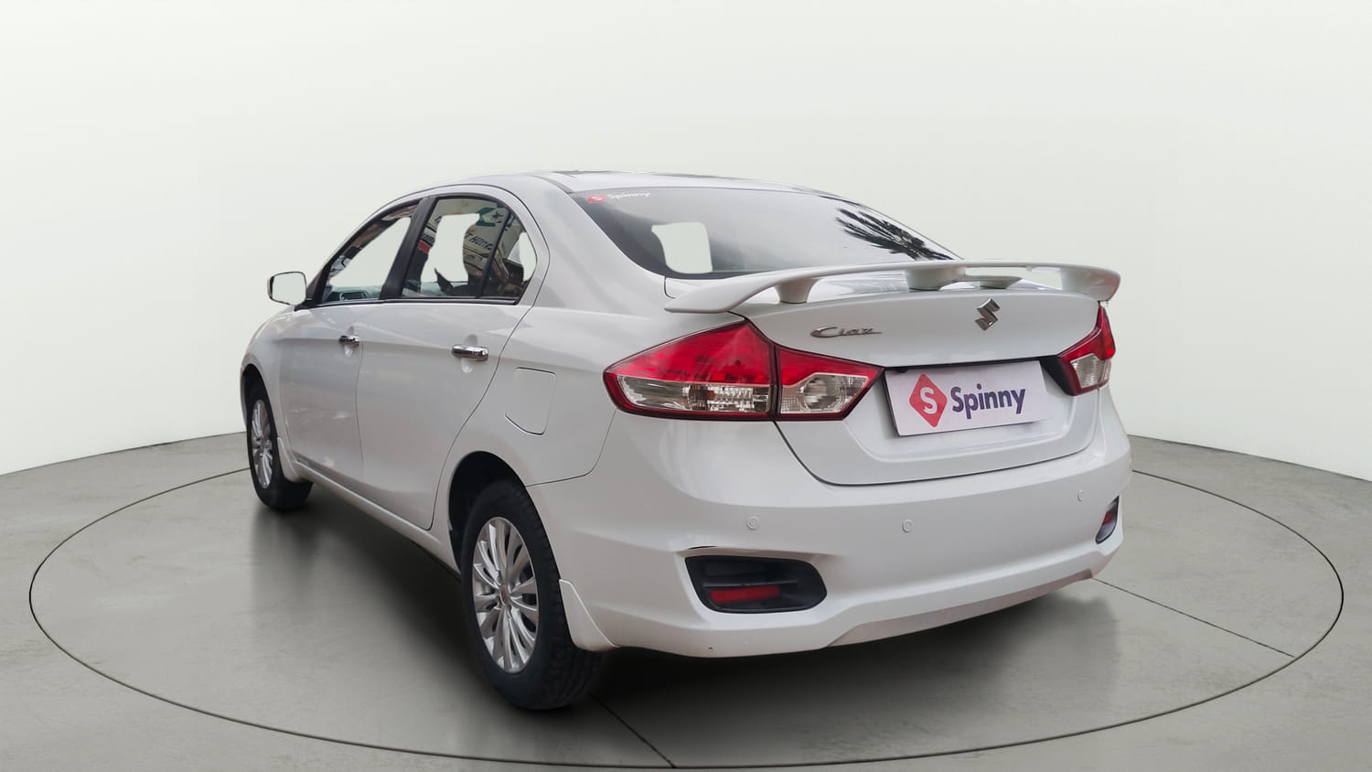 Used 2018 Maruti Suzuki Ciaz Zeta 1.4 MT Petrol Manual exterior LEFT REAR CORNER VIEW