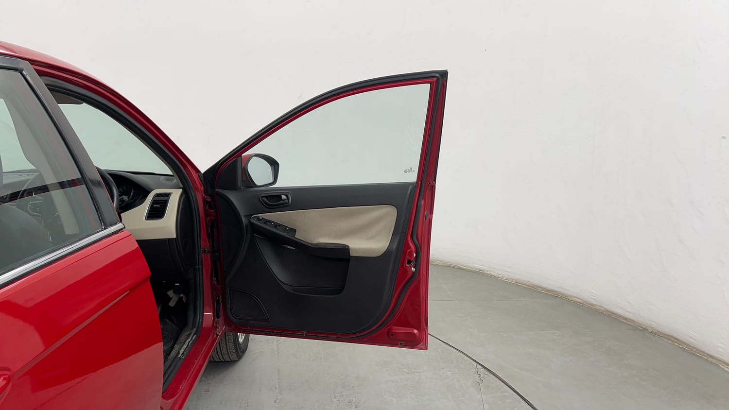 Used 2014 Tata Zest XMS Petrol Petrol Manual interior RIGHT FRONT DOOR OPEN VIEW