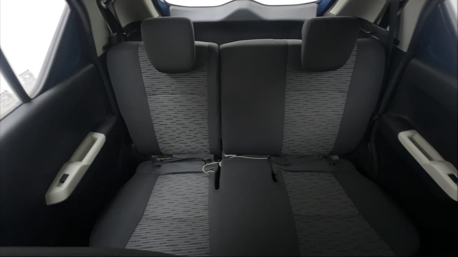 Used 2019 Maruti Suzuki Ignis Delta 1.2 MT Petrol Manual interior REAR SEAT CONDITION VIEW
