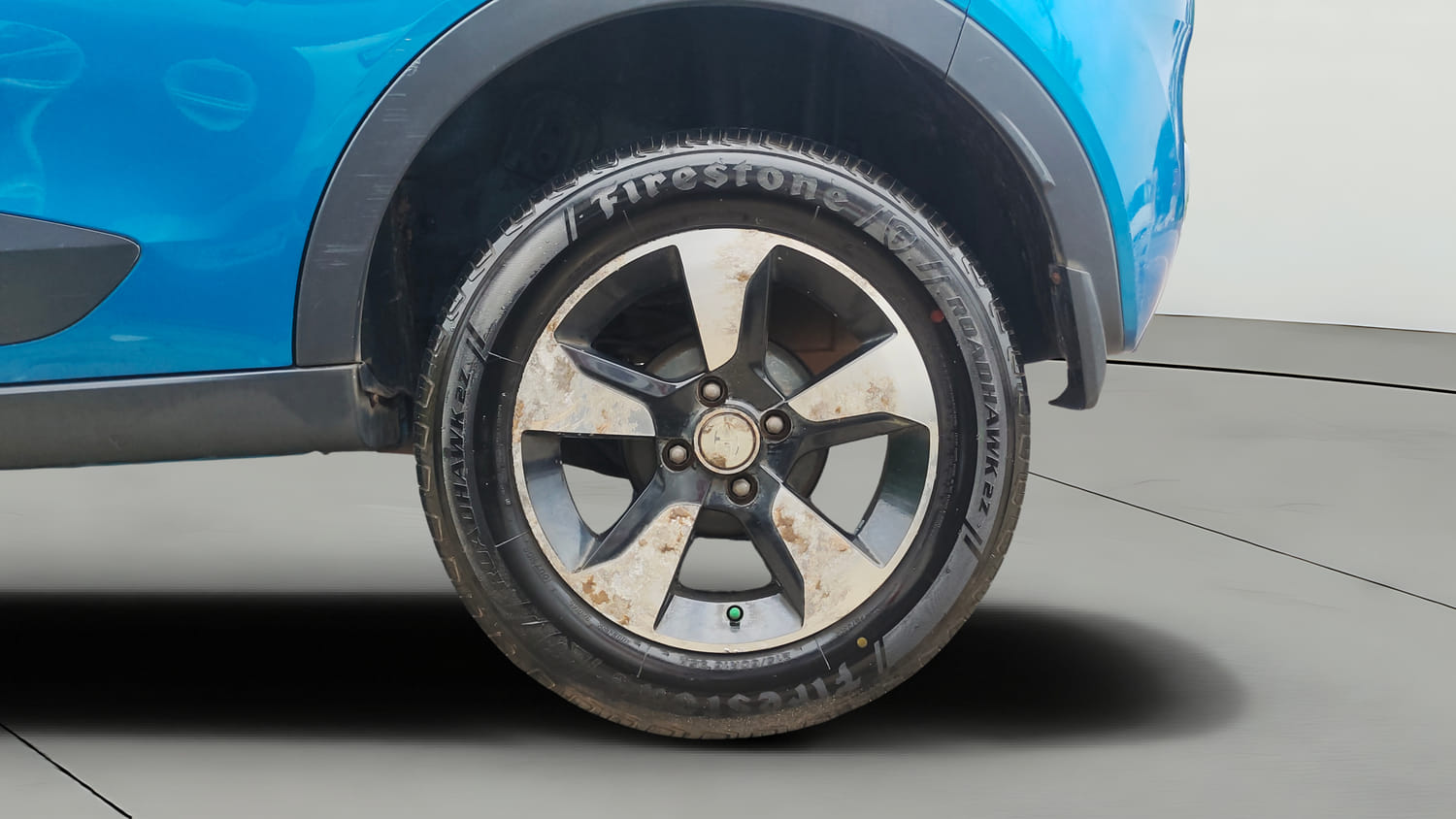 Used 2017 Tata Nexon XZ Plus Diesel Diesel Manual tyres LEFT REAR TYRE RIM VIEW