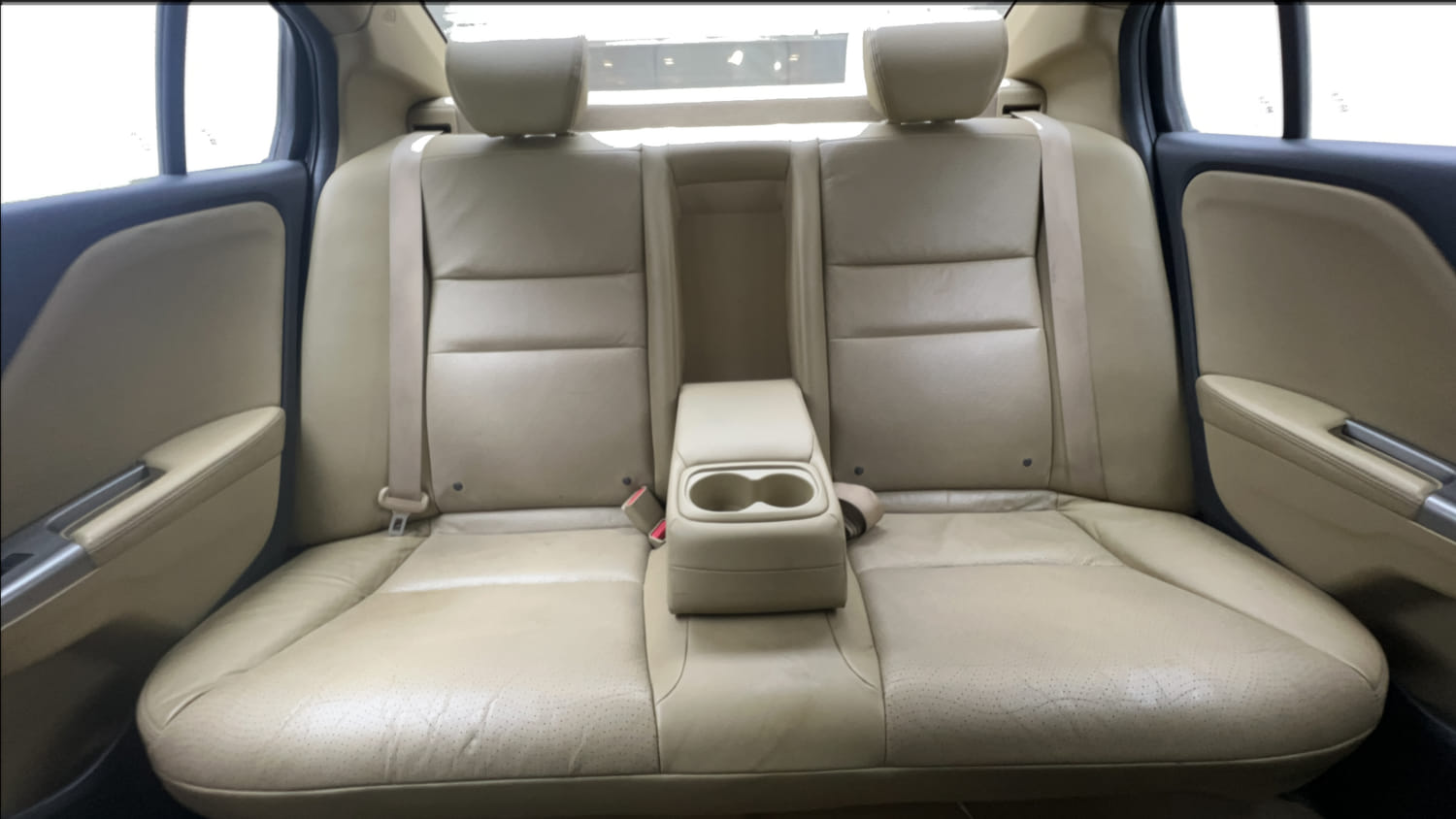 Used 2017 Honda City ZX Diesel Diesel Manual interior REAR SEAT CONDITION VIEW